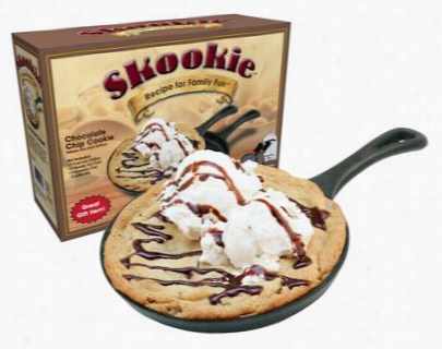 Camp Chef Skookie Cast Iro Skillet Cookie  Kit