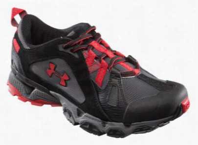 Under Armour Chetco  Track Shoes For Emn - Black/graphite/red - 10m