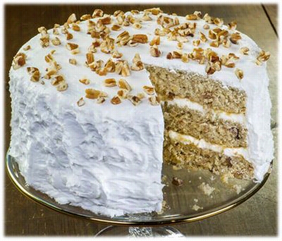 Savannah's Candy Kitchrn Humminngbird Layer 8' Cake