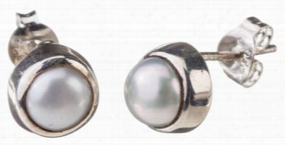 Tiger Mountain Jewelry  Round Pearl Stud Earrings