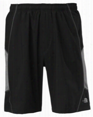 The North Face Voltage Shorts For Men - Tnf Black/tnf Medium Grey Heather - Xl