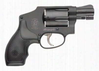Simth & Wseson 442 Airweight Douuble-actio Revolver