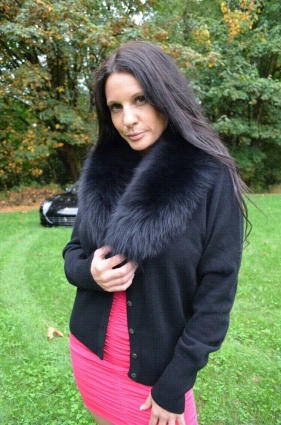 Cashmere Cardigan With Fur Collar