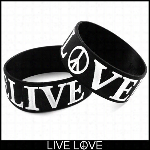 Live &am P; Love Designer Rubber Saaying Bracelet