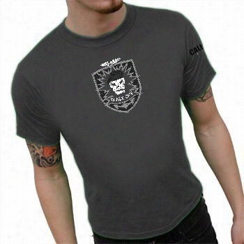 Call Of Duty Black Ops &quot;vintage Emblem&quot; T-shirt