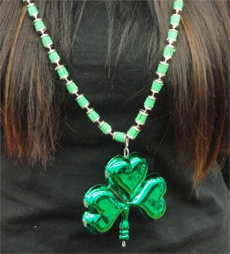 Giang Shamrock Beaded Necklace