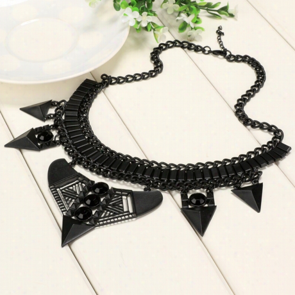 Lady Women 's Fahsion Alloy Black Retro Et Nic Styl Geometric Shape Chain Necklace Pendant