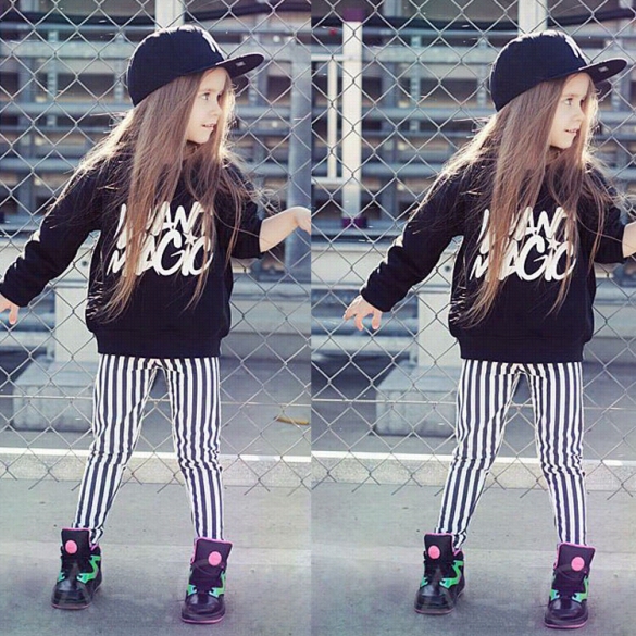 New Cute Kids Girls Two  Pieces Clothing Set O-neck Long Sleeve Print Tops And Striped Pants