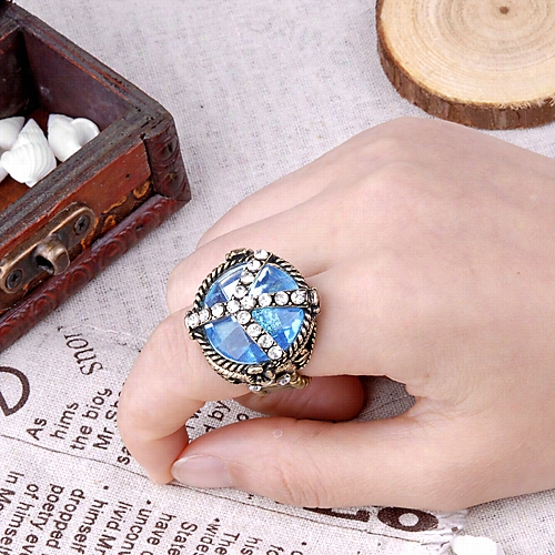 Wommen Woman Of Refinement Vintage Style Bright Rhinestone Crystal Glsas Metal Elastic Ring