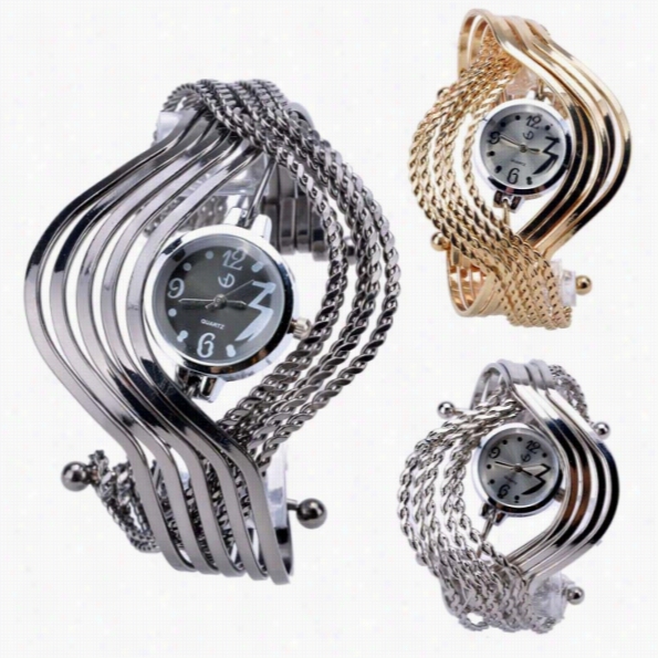 Fashion Women Wristwatch Stainless Steel Shiny Quartz Watch Round Waves Gift Watchs