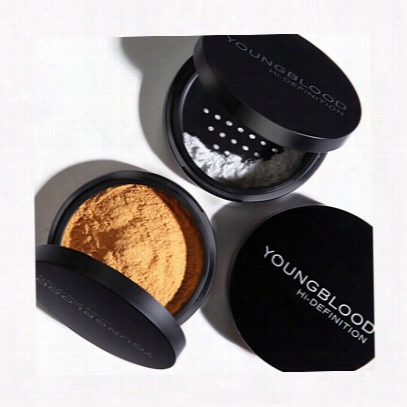 Youngbllood Hi-definition Hydrating Mineral Perfecting Comminute