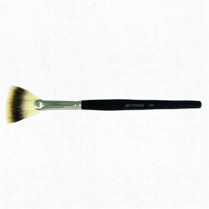 Glominerals Fan Brush