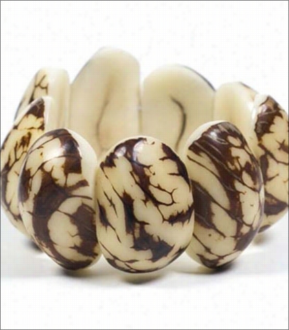 Organic Tagua Jewel Ry Tagua Nut Unnique Artisan Chunky Statement Bracelet Style 1b118 In Color Illegitimate Ivory Grain