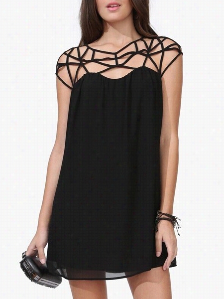 Hollow Out Delightful Roound Neck Shift Dress