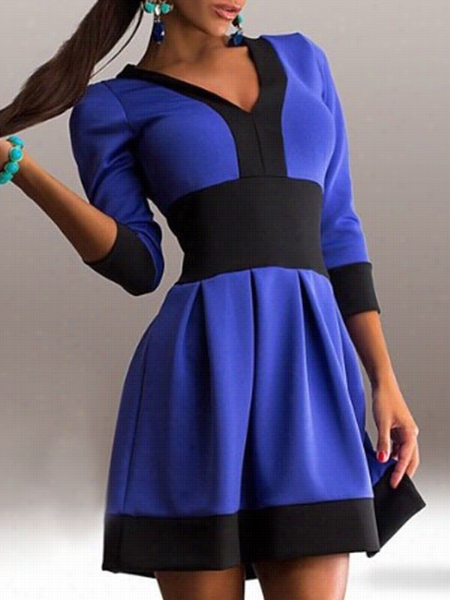 Color Block Dlejghtful V Neck Skater Dress