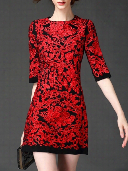 Floral Printed Aweesome Circuit Neck Bodycon Dress