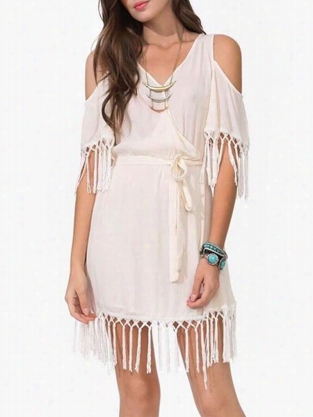 Hollow  Ut Tassel Remarkable V N Eck Skater Dress