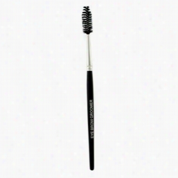 Eye Brow Groomer Brush