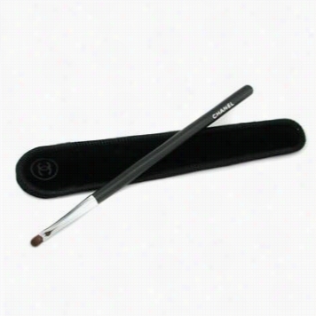 Les Pinceaux De Chanel Contour Shadow Brush #14