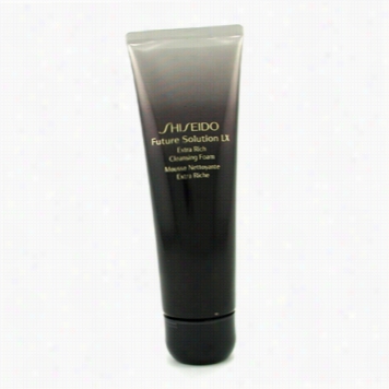 Future Solution Lx Unusual Rich Cleansing Foam