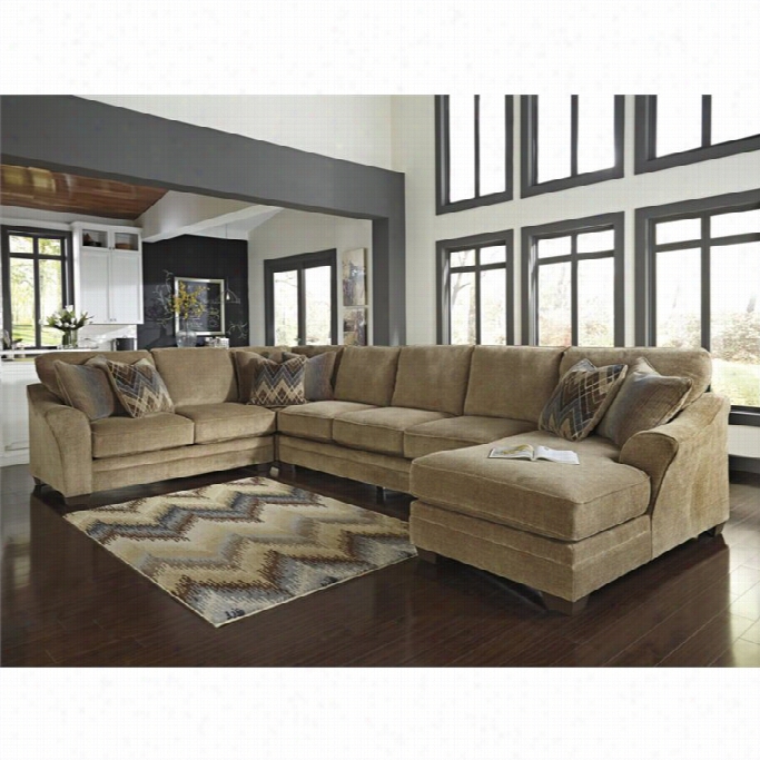Ashley Lonsdale 4 Piece Right Chaise So Fa Sectional  In Barley