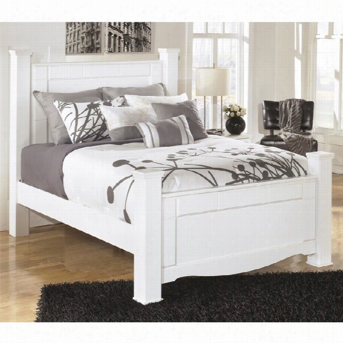 Ashley Weeki Wood Queen Pooster Panel Bed In Whire