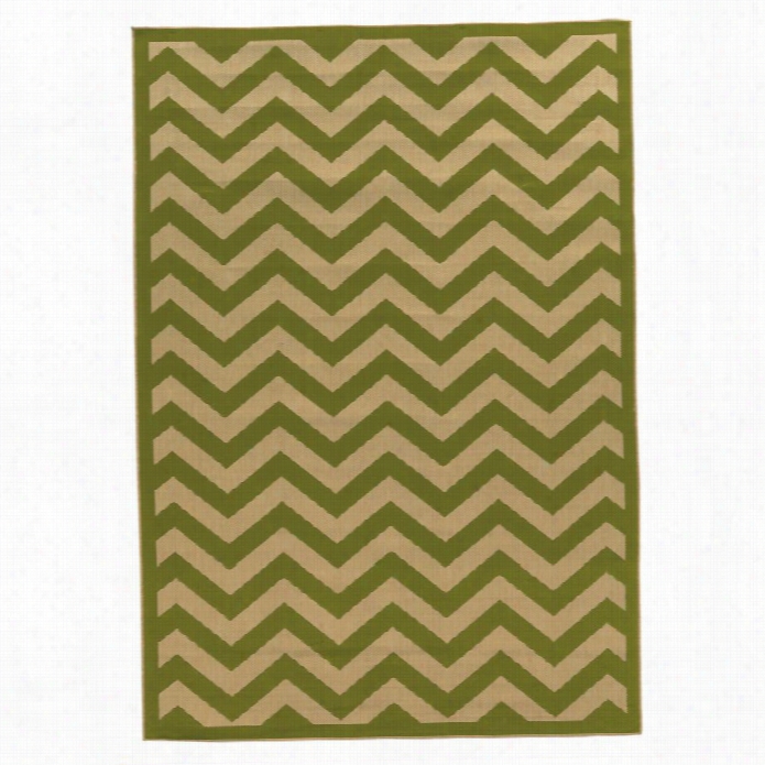 Linon Innovations 9'6 X 6'6 Chevron Exterior Rug In Green