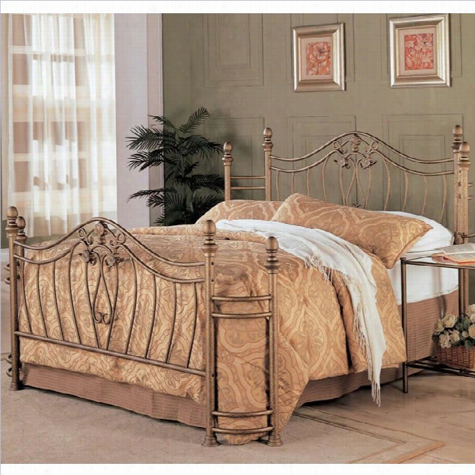 Coasegr Singlton Queen Iron Bed In Antique Brushed Gold Metal Finihs