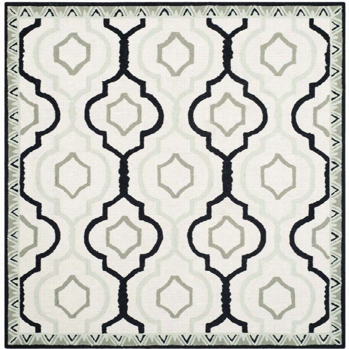 Safavieh Chhelsea True Rug In Ivory / Black