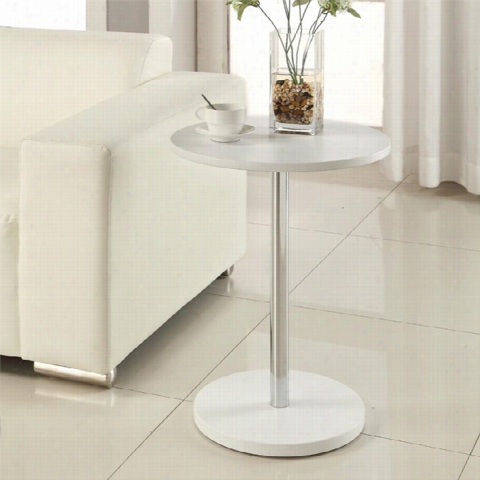 Carolina Classic Bryce Round Accent Table In White