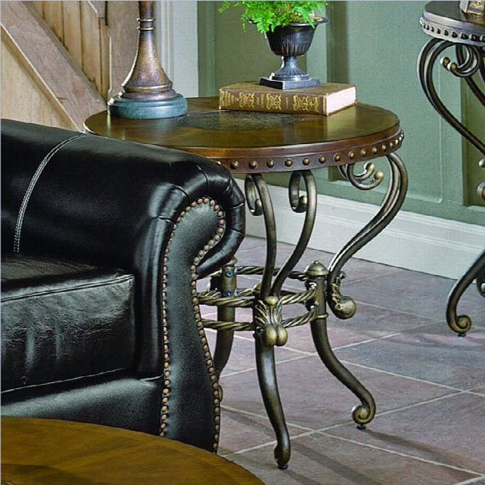 Trent Home Copeland End Table