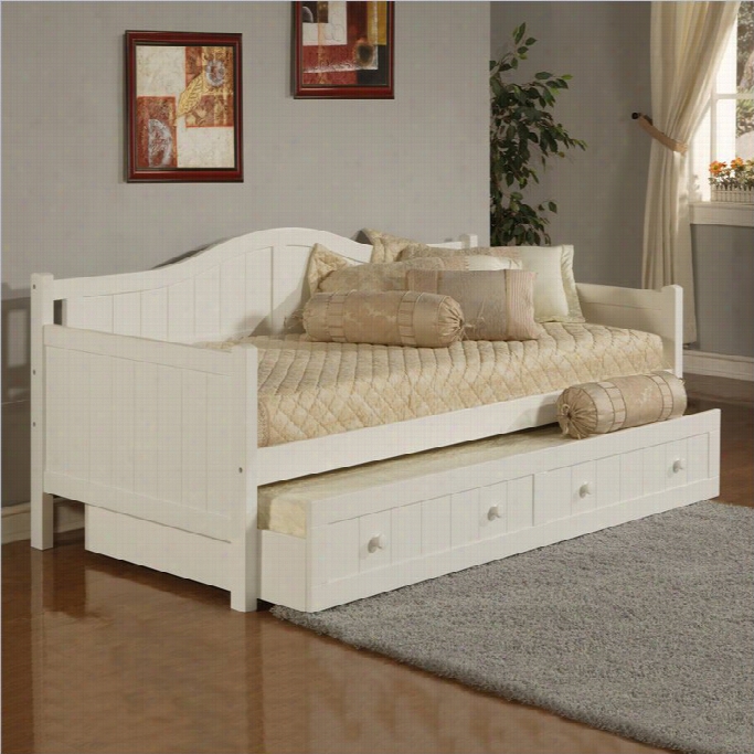 Hillsdale St Aci Wood Daaybed In White Finish With Trundle