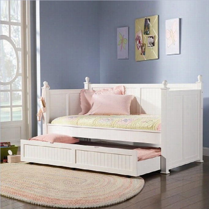 Coaster Wood Daybed With Trundle In White Finish