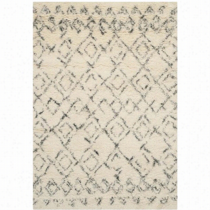 Safavieh Casablanca Pure Contemporary Rug - 3' X 5'