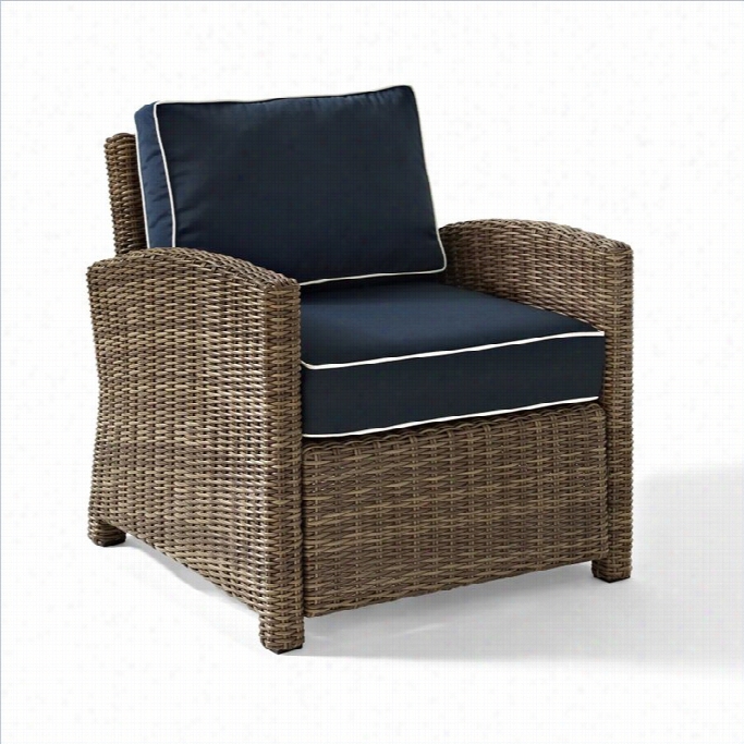 Bradenton Outdoor Wwicker Arm Chair With Navy Cushions