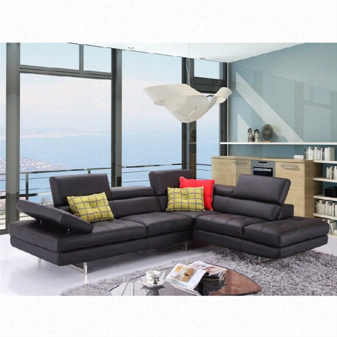 J&m Furniture A761 Italian Leather Right Sectional In Black