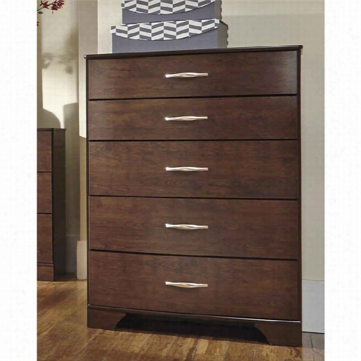 Ashley Gennaguire  5 Dr Awer Wood Chest In Brown