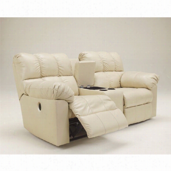 Ashley Furniture Kennard Laether Power Recclining Loveseat In Cream