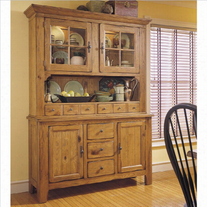 Broyhill Attic Heirlooms Woood China Cabinet And Huch In Natural Oak