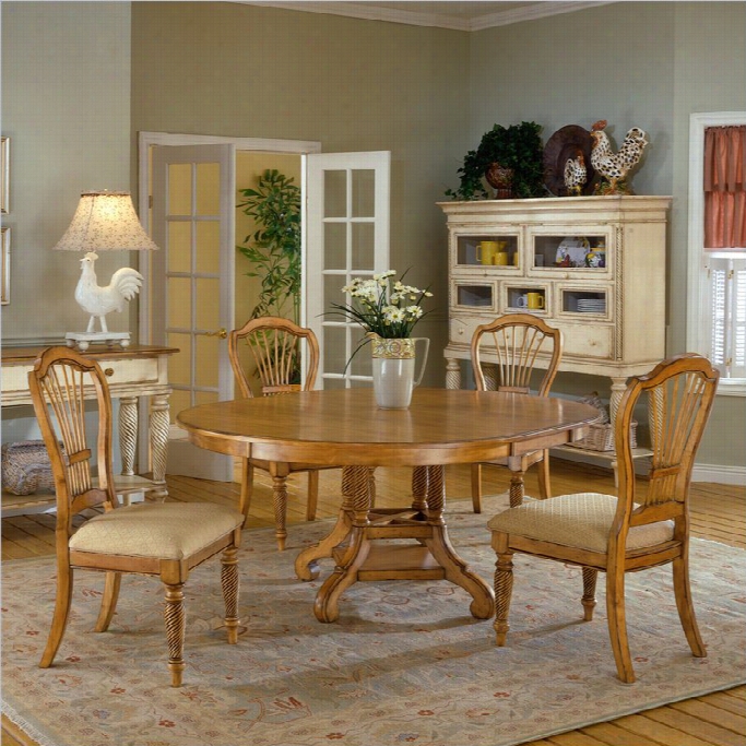 Hillsdale Wilshire 5 Piece Round Dining Table  Set In Pine Finish