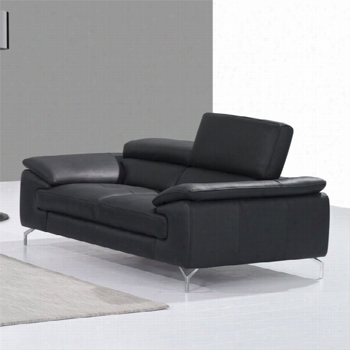 J&m Furniture A97 Italian Leather Loveseat In Black