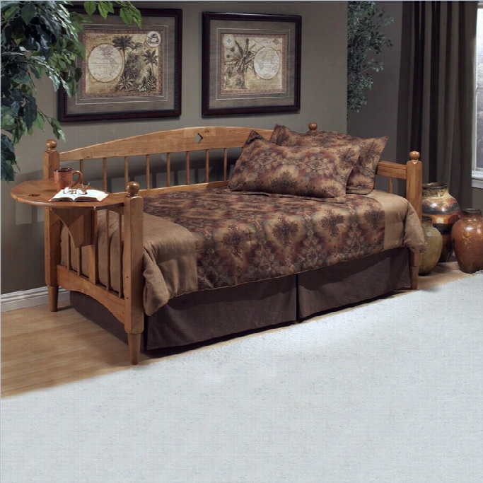 Hillsdale Dalton Wood Daybed In Mdium Oak Finish With Suspension Deck