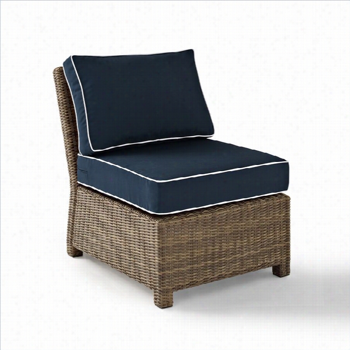 Bradenton Outdoor Wicker Sectional Center Chair Wiht Navy Cushions