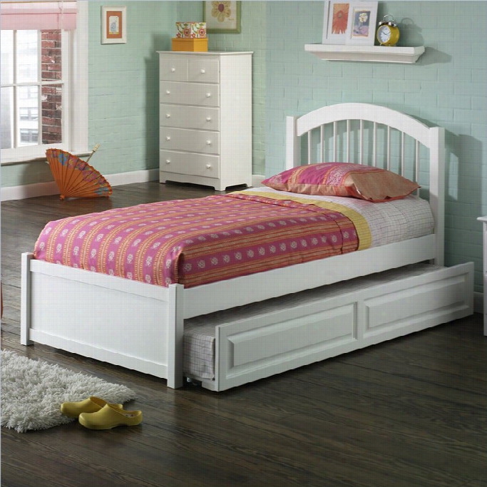 Atlantic Furniture Windsor Platform Bed In White-twin