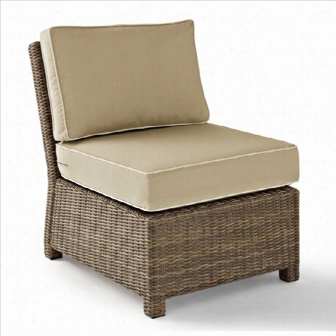 Crosley Furnityre Bradenton Outdoor Wicker Sectionl Cenetr Chair With Sand Cushions