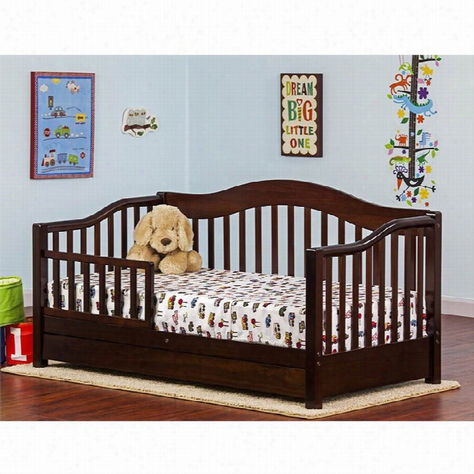 Drea Mon Me Toddler Day Bed In Espresso