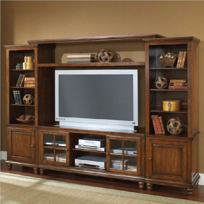 Hillsdale Grand Bay Large Entertainme Nt Wall I N Warm  Brown