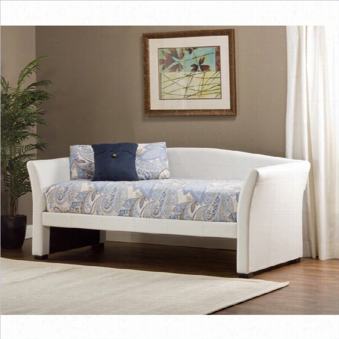 Hillsdale Montgomery Daybed In White Afux Leather