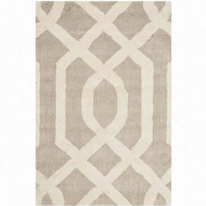 Safavieh Soho Rectangle Rug In Greyy / Ivory