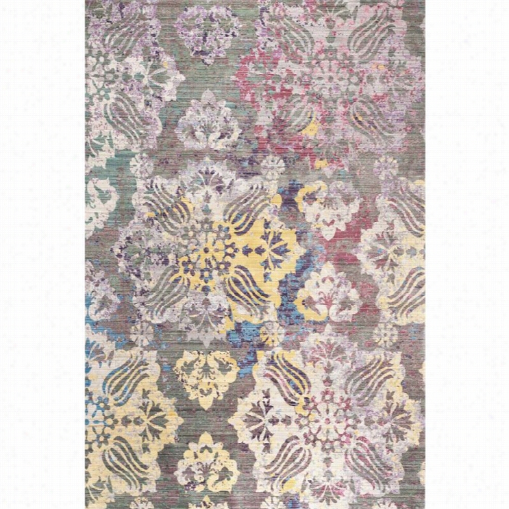 Safavieh Valencia Traditional Rug - 5' X 8'